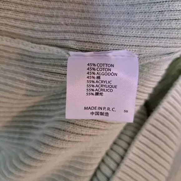 Brandy Melville Women's Sage Green Shannon Cropped Cardigan Sweater Size Small - Picture 9 of 9